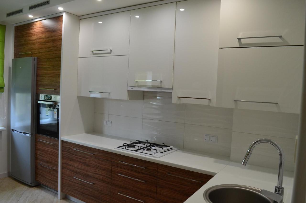 Apartment On Getmana Vigovskogo 49 Rivne Exterior photo